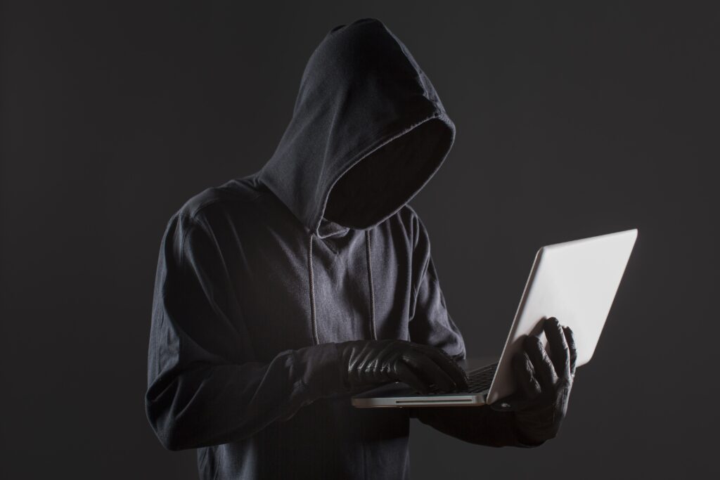  VPN et antivirus : vos meilleurs alliés contre la fraude numérique